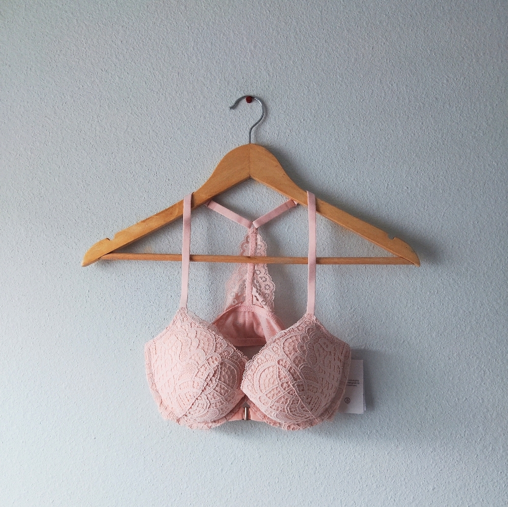 Bundle Of 2 Auden Push Up Bras - Picture 6 of 7
